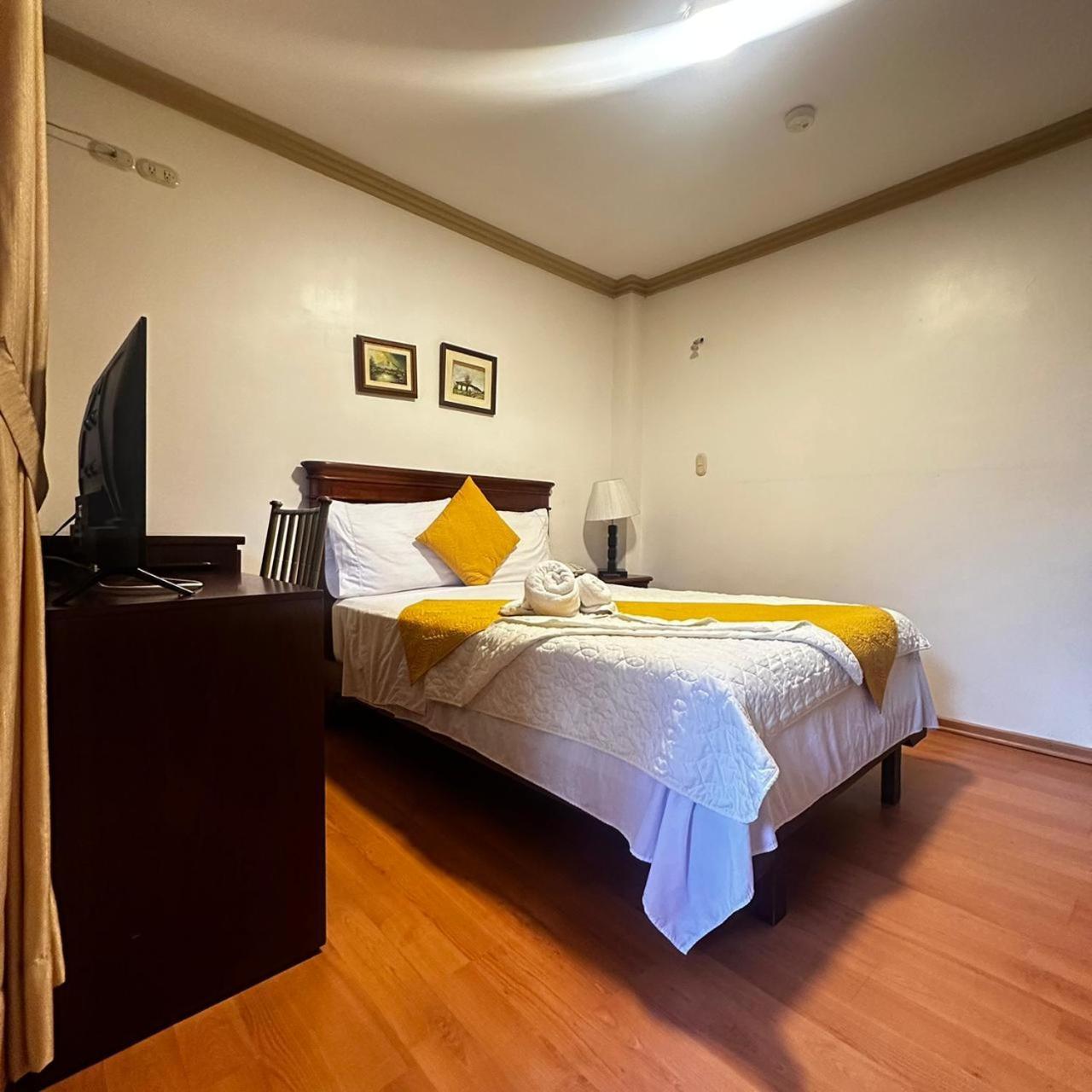 Hotel Coronel Cuenca Exteriör bild